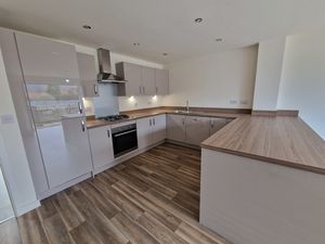 Photo 24- click for photo gallery